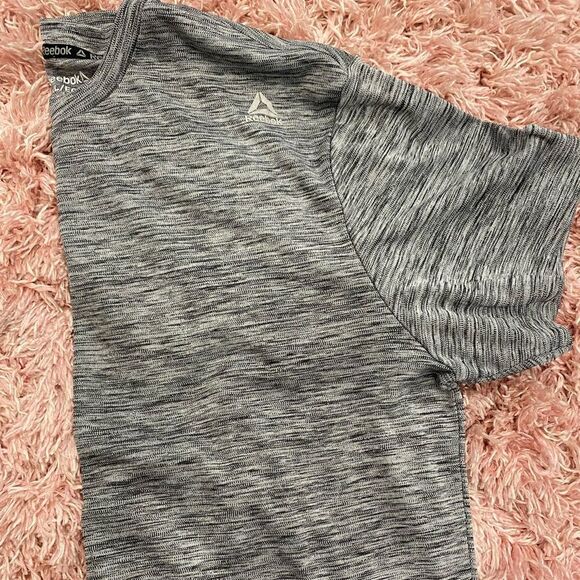 Mens active top  - Picture 1 of 3